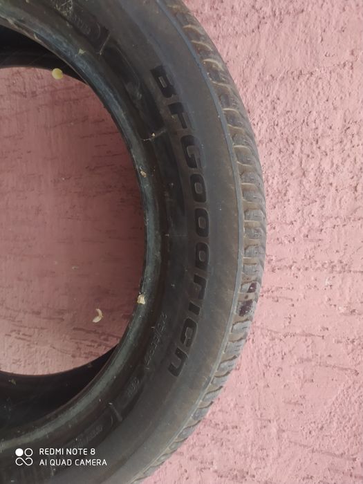 Продам шины 215/55/17