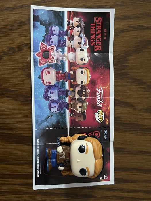 STRANGER THINGS funko pop kinder