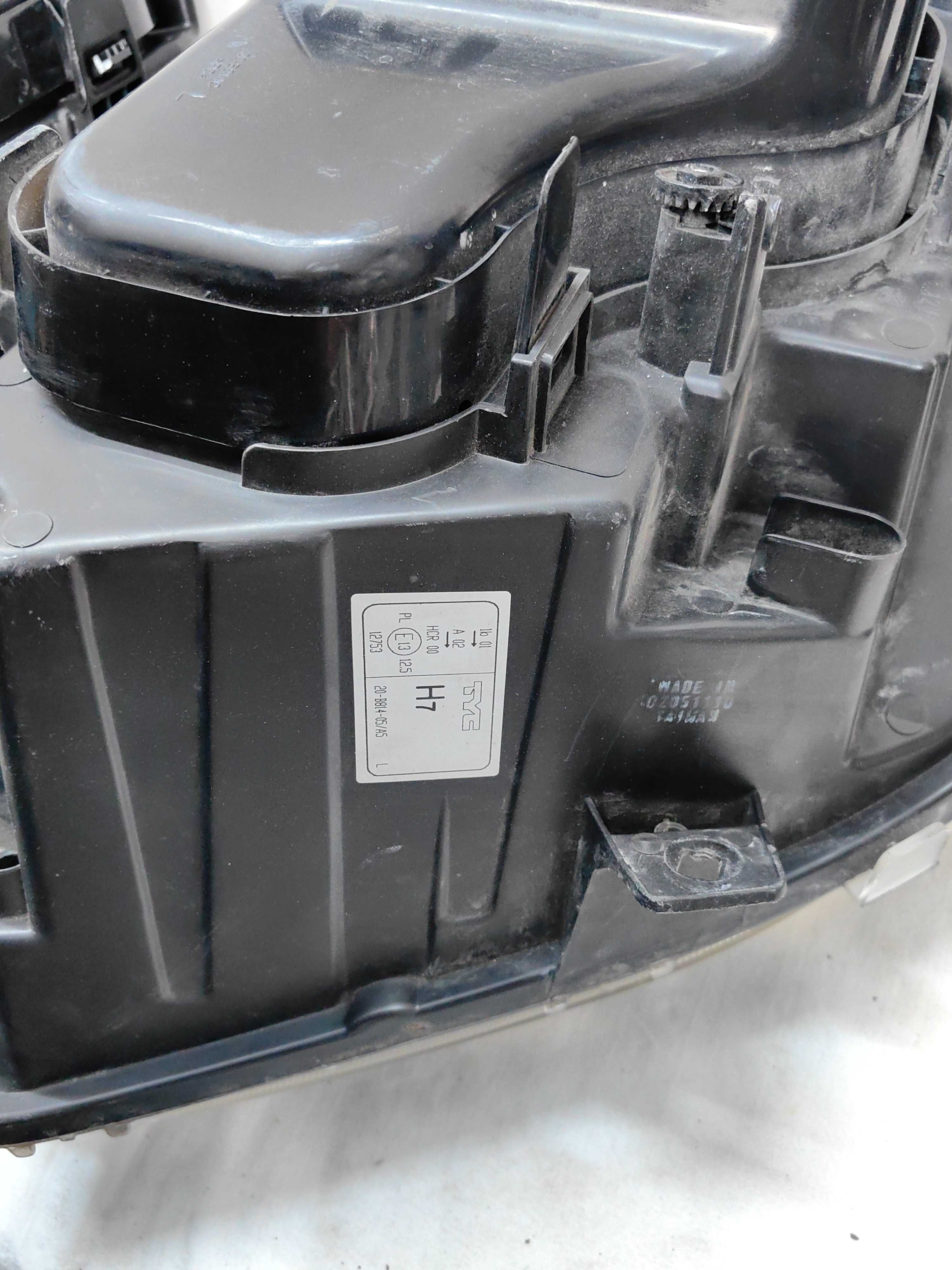 Фарове   Мерцедес Спринтер  Mercedes Sprinter