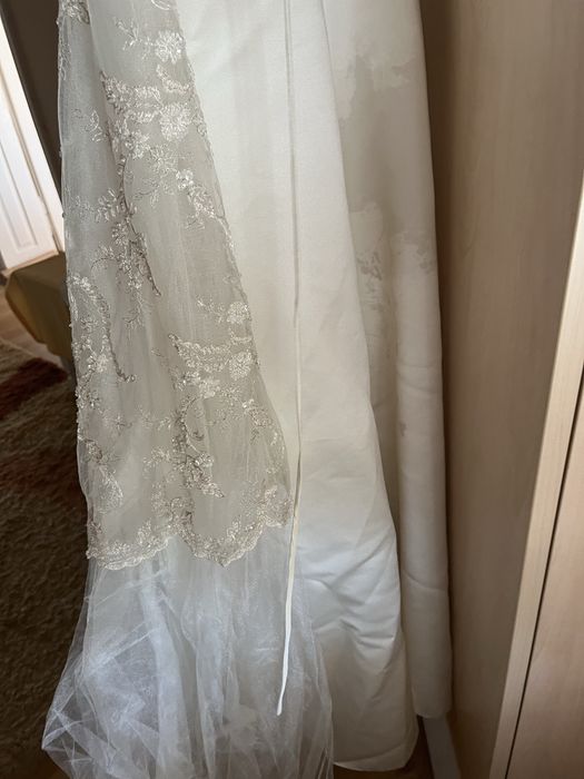Rochie de mireasa crem