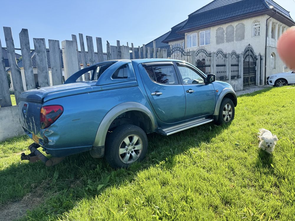 Mitsubishi L200 automata an stare foarte buna