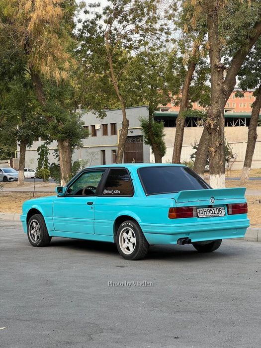 •Bmw E30 1983 год•