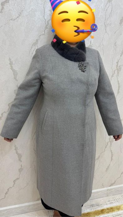 Пальто сатылады таза киілген