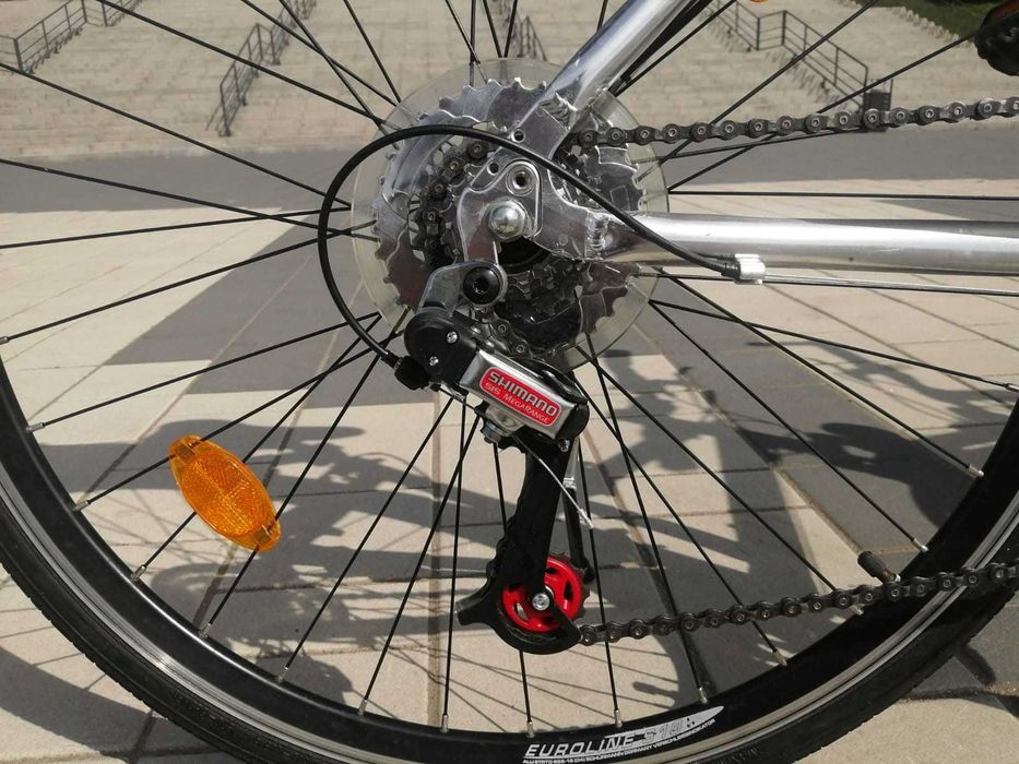 2 biciclete din aluminiu MARS de oraș și drumeții pt. bărbați și femei