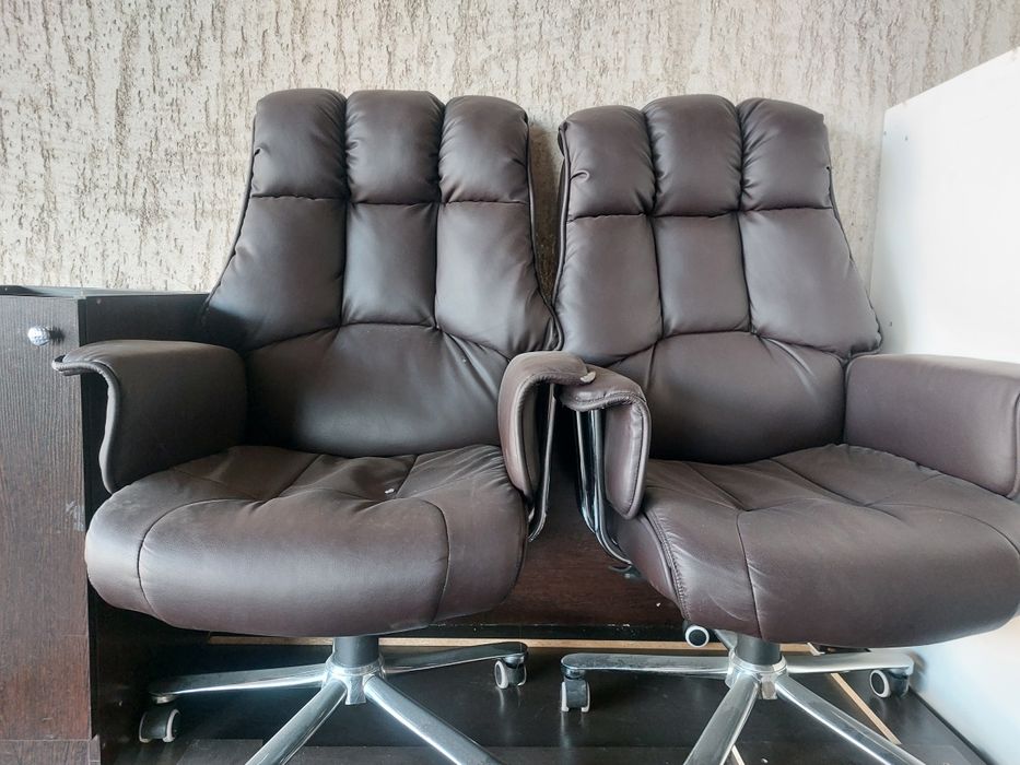 Продам Кожаные кресло