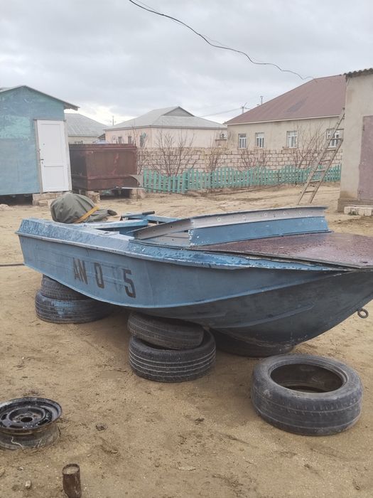 Продам лодка с маторым 750 000 тенге