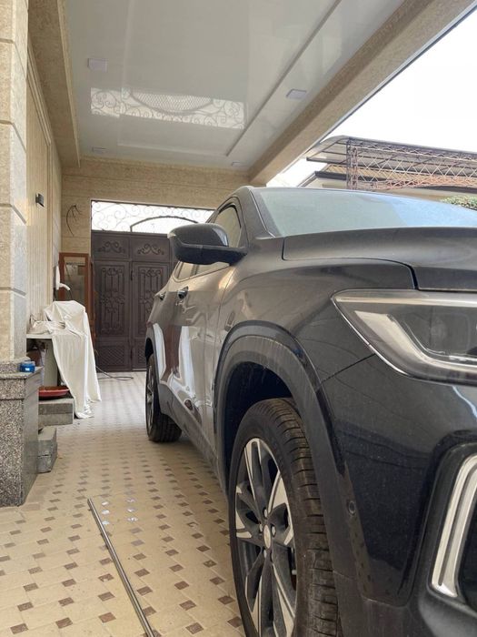 Tracker 2 premier turbo 2023. Yengi bez probeg