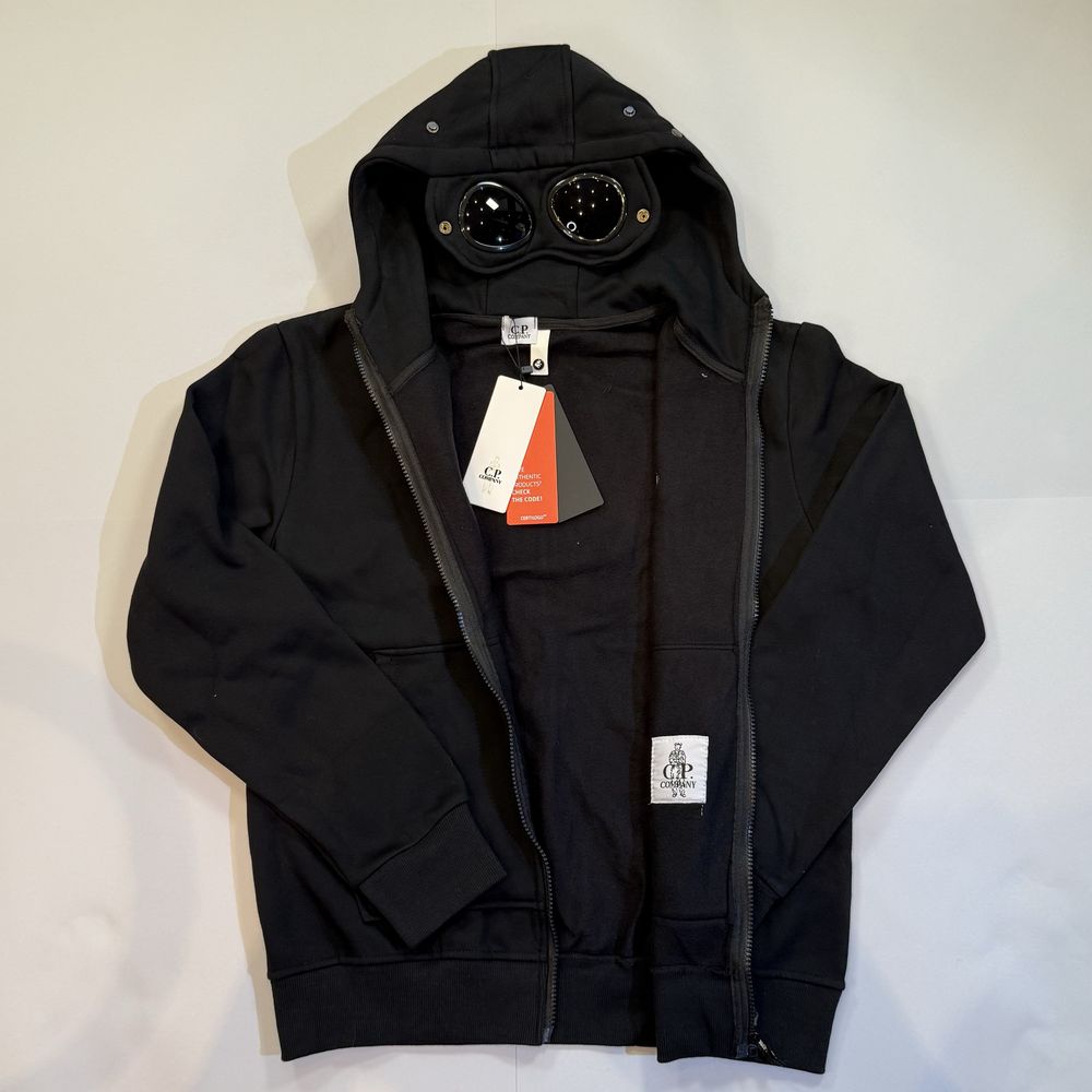 Cp Company Googles Горнище! НОВО!