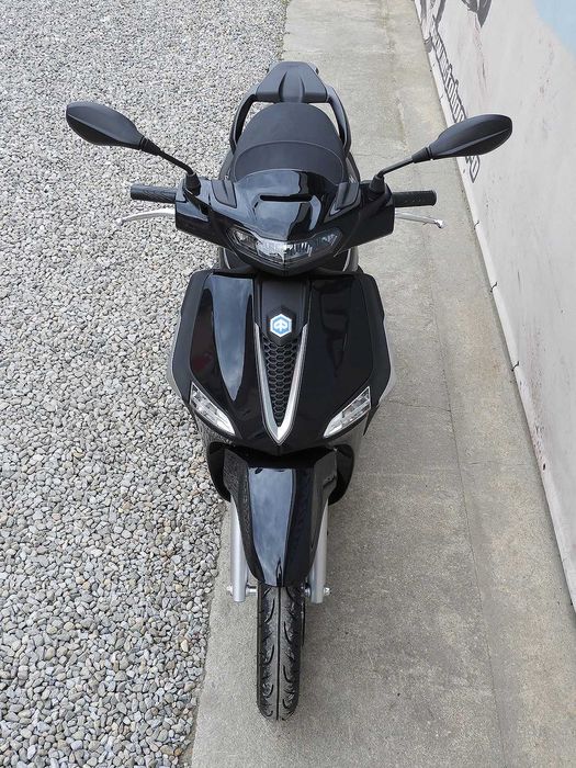 Scuter Piaggio Liberty 125 E5+ 2025 | Rate | Leasing