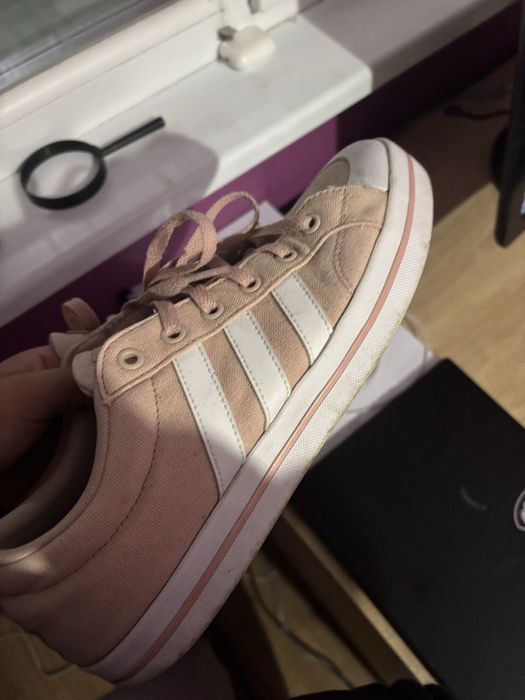 adidas обувки 65лв
