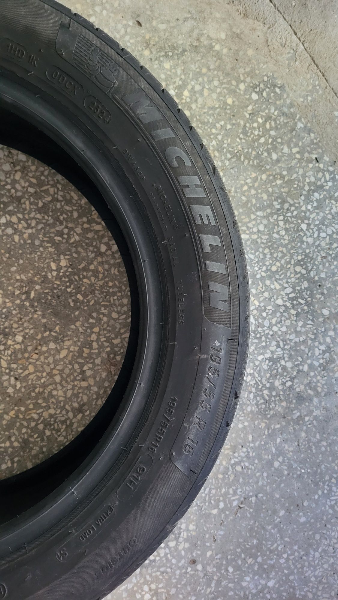 Vând 4 anvelope de vară Michelin 195 55r16
