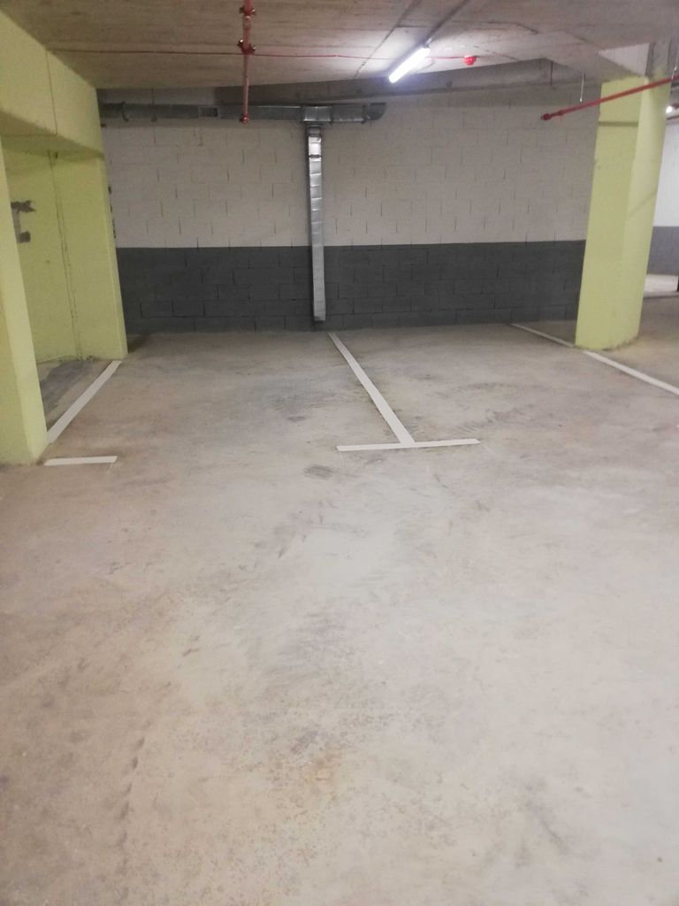 Дава се под наем Гараж / Паркомясто в Варна, Левски - 13 кв.м за 127.5 € - Снимка #5