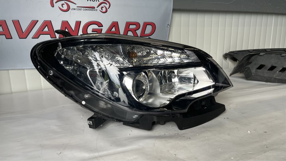 Фар Opel Mokka 2013-