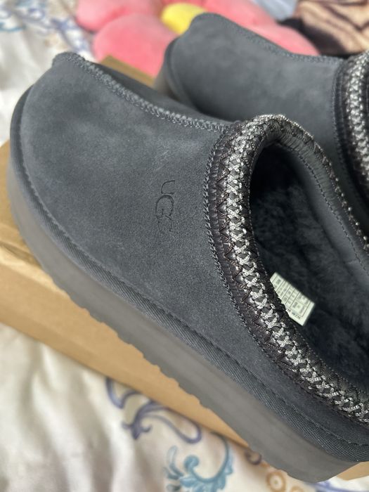 Ugg Tazz noi cu eticheta