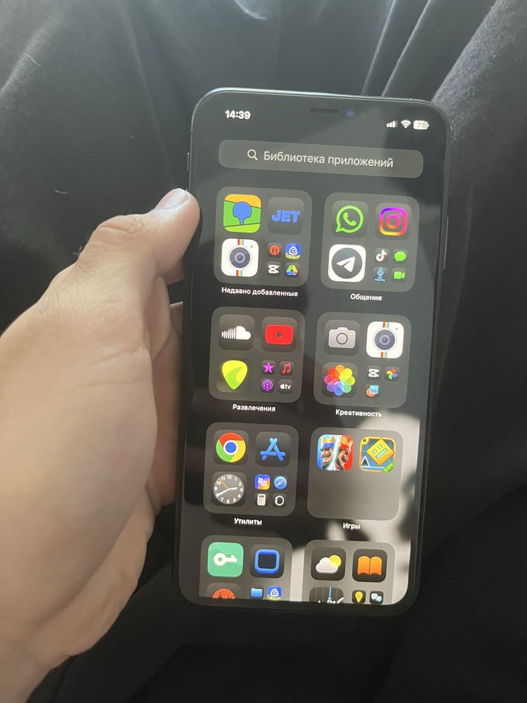 iPhone xs max 64гб