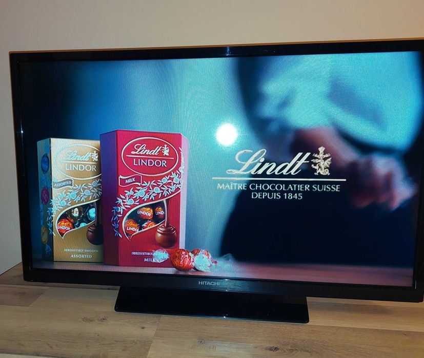 Телевизор  HITACHI 32 инча