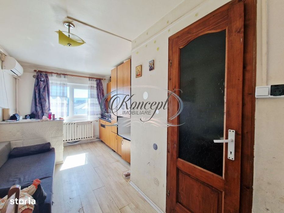 Garsoniera cu orientare sud si finisaje clasice in cartierul Intre Lac