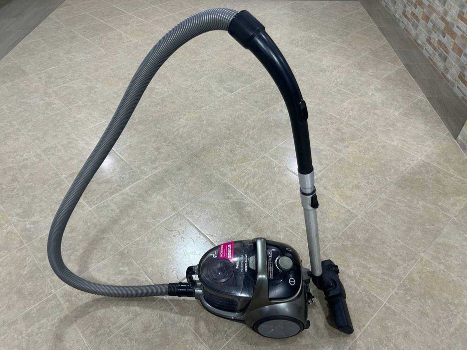Пылесос Philips .
