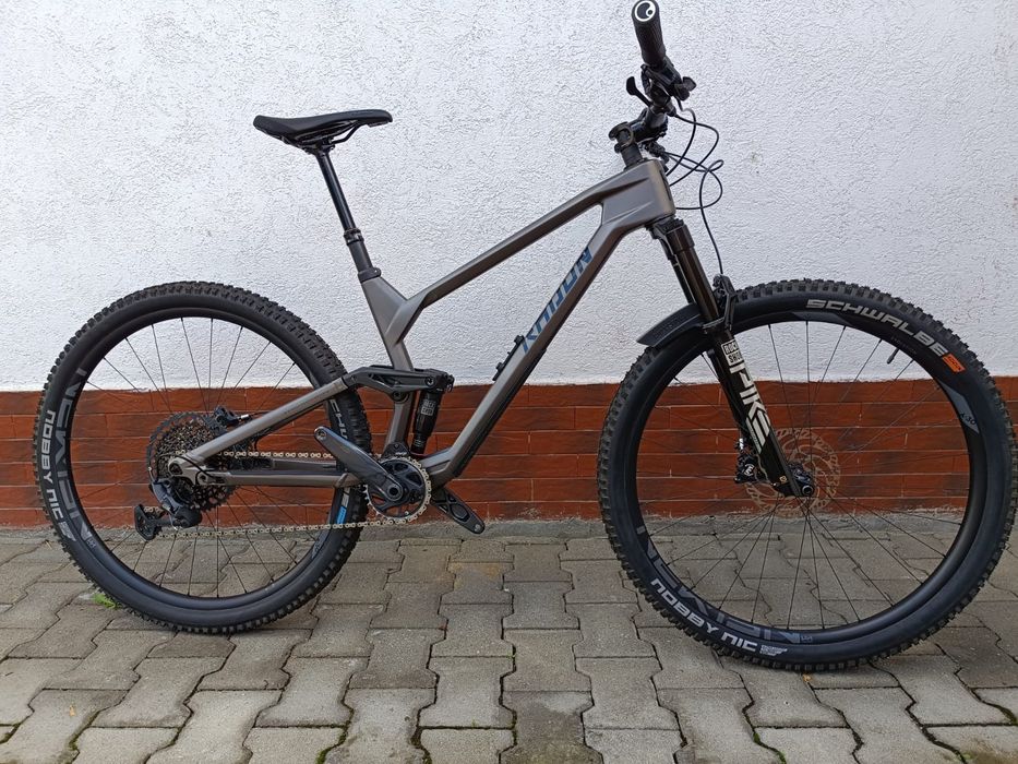 Vând Mtb full-suspension 29 carbon