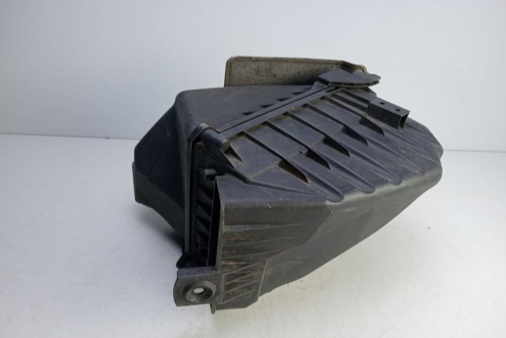 Carcasa filtru aer   2.0 benzina 06B133835BD Audi A4 B6