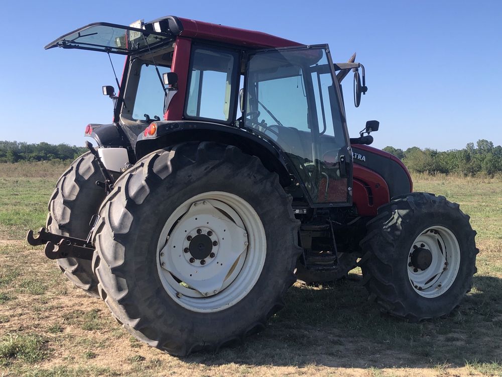 Tractor Valtra N 131