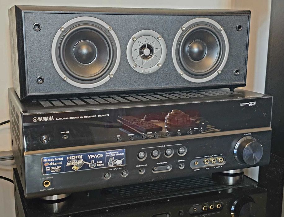 Sistem Hi-Fi Yamaha RX-V371 + boxe 5.0 Magnat Monitor Supreme