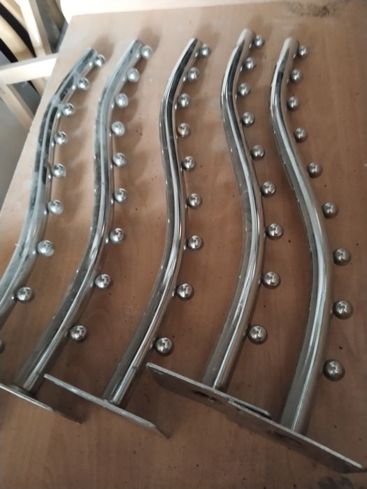 Гусаки для вывешивания одежды новые удобные в пользовании  отличного к