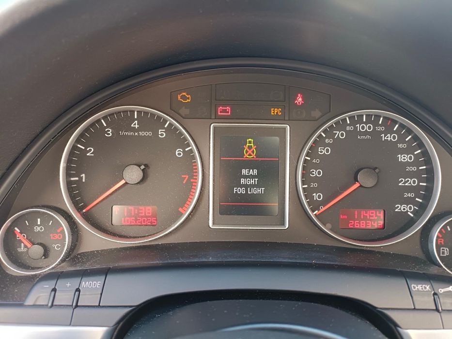 Audi A4 B7 – 2.0 Benzină Aspirat 2007 2800 euro ( Pret negociabil)