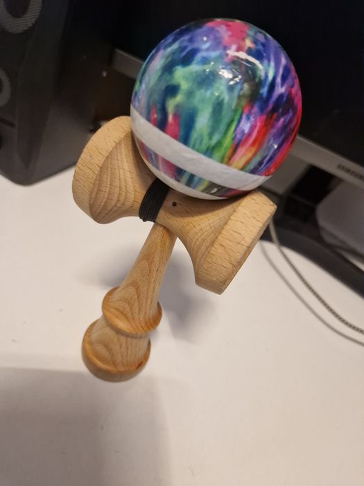 Kendama profesionala sweets tie dye