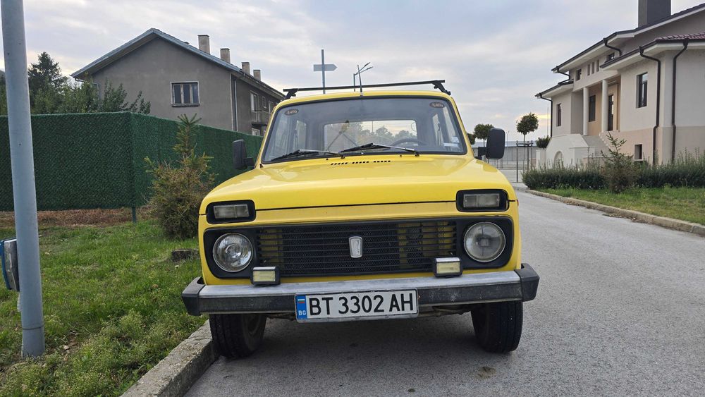 Лада нива 1993г.