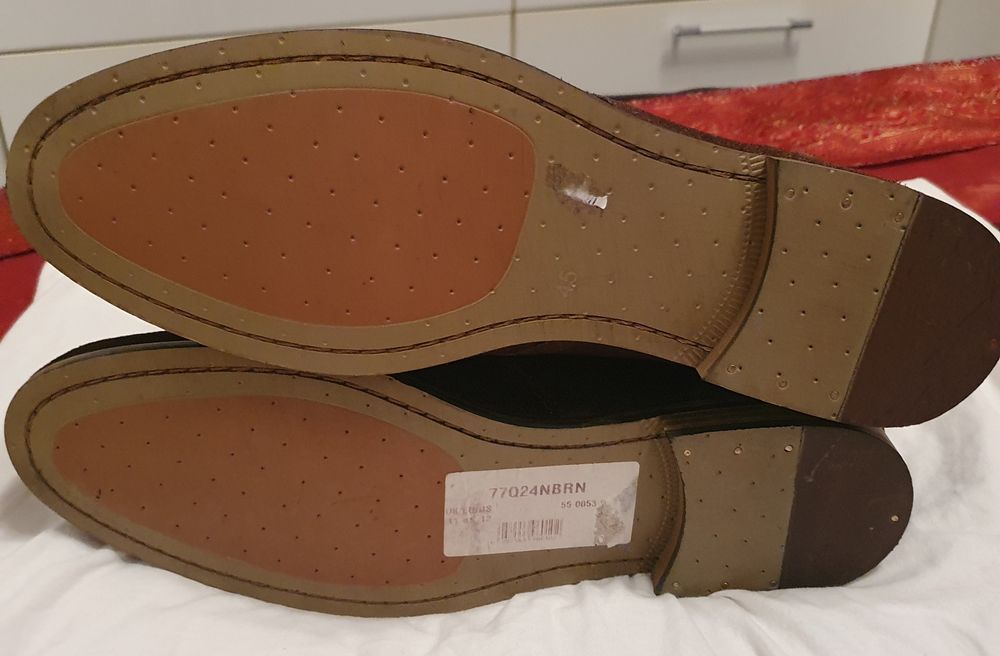 Ghete din piele masura 45