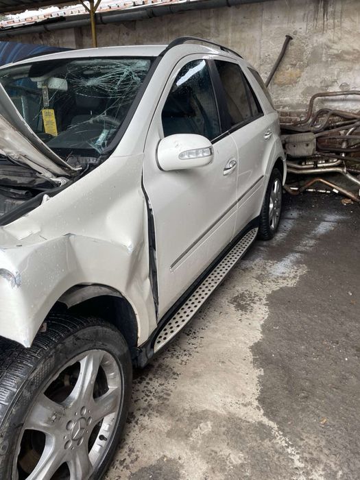 Мерцедес мл420cdi  на части