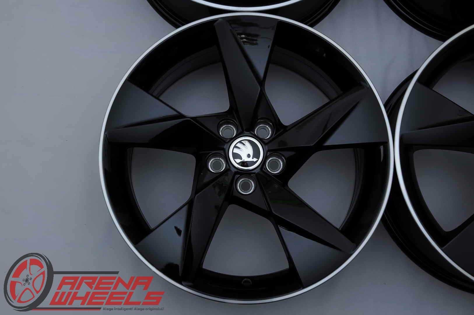 Jante Noi 17 inch Originale Skoda Scala Kamiq Rapid Roomster R17 5x100