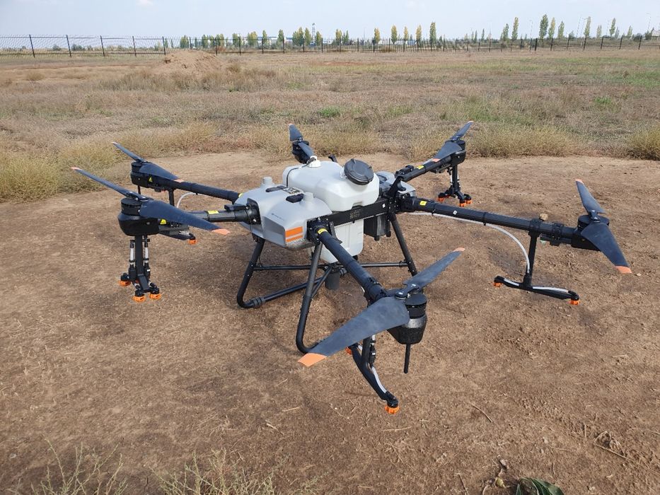 Продам новый агро дрон DJI T30 в упаковке