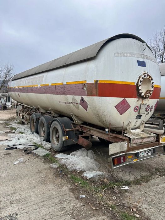 Altul Acerbi Vand semiremorca Acerbi