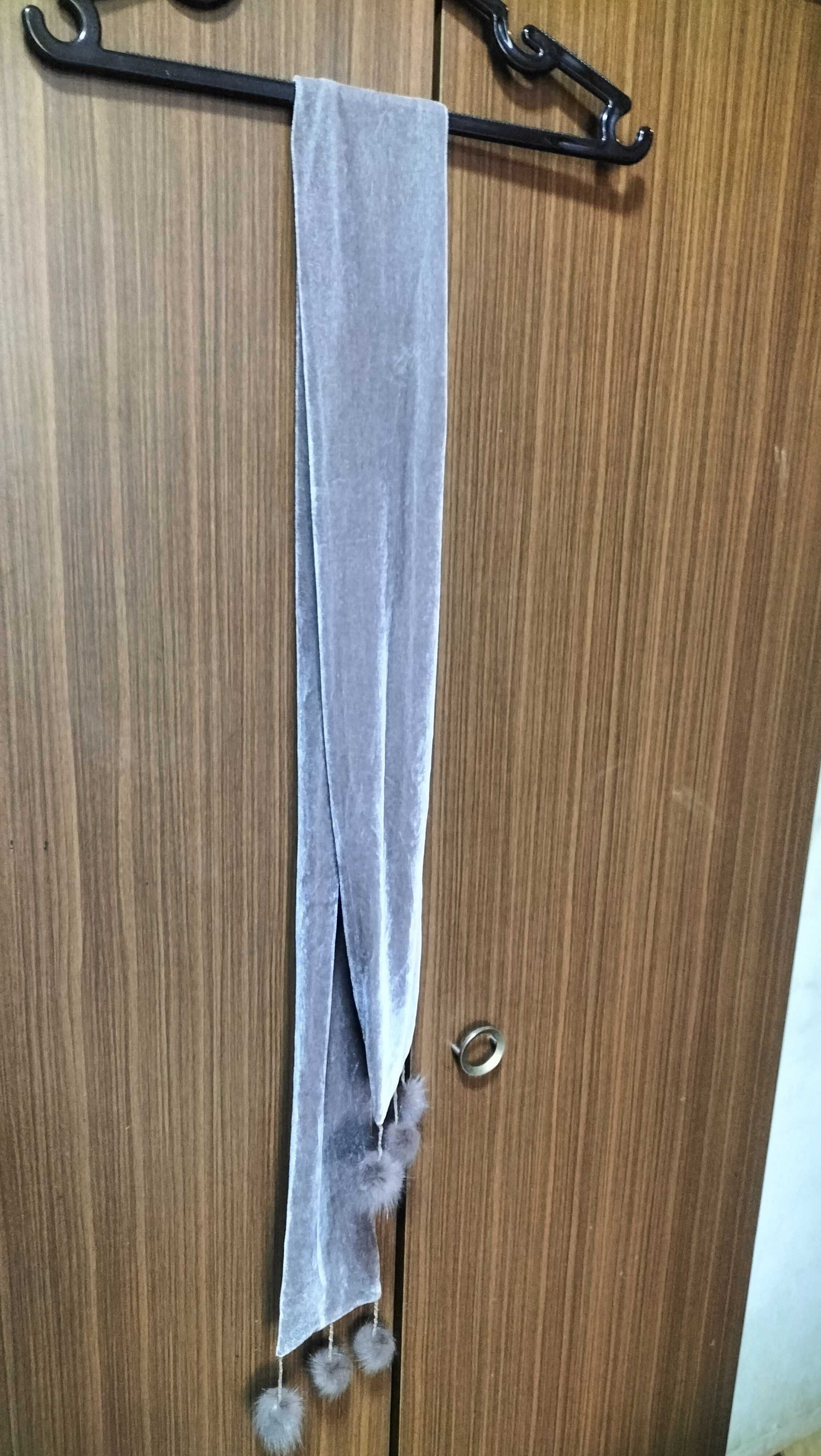 Продам разные шарфики и косыночки лёгкие.