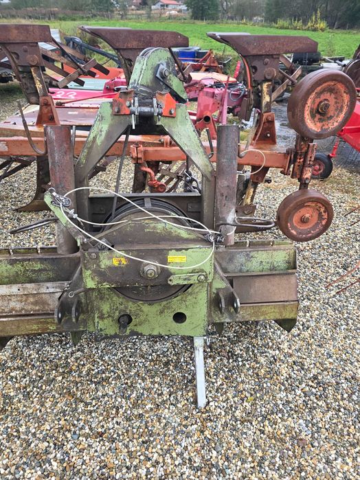 Troliu forestier in tiranti la tractor cu piese originale de 4.5 tone