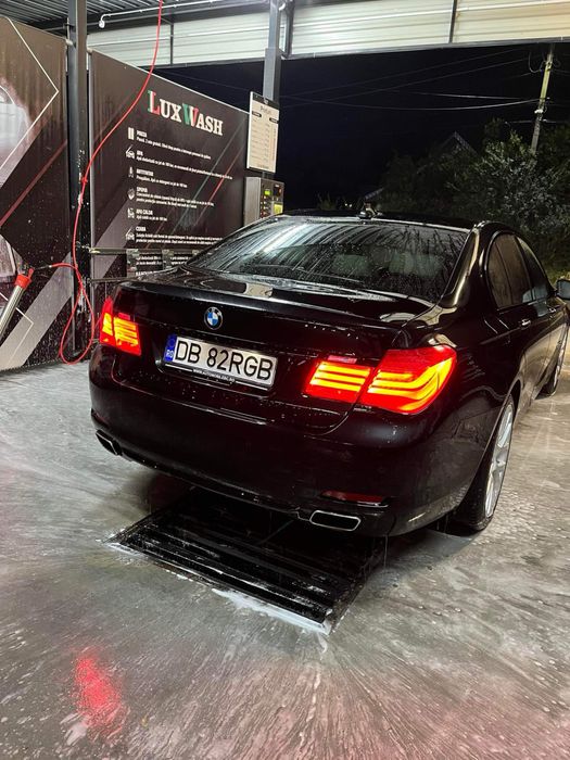 BMW SERIA 7 3.0d xdrive