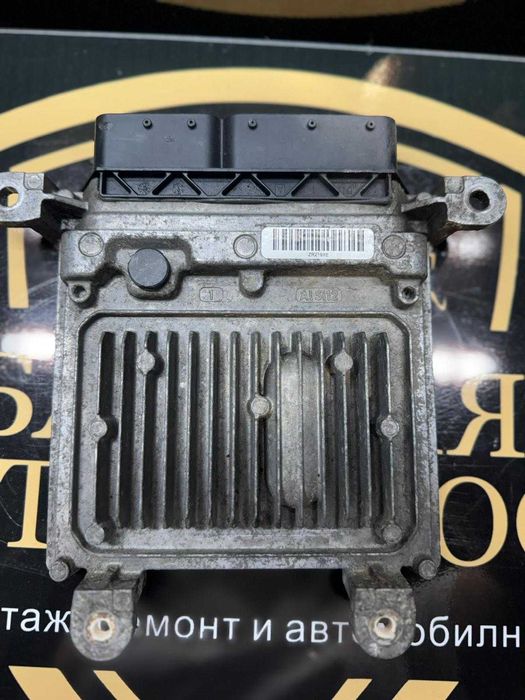 Блок ECU / Управляващ блок на двигателя Mercedes A651900