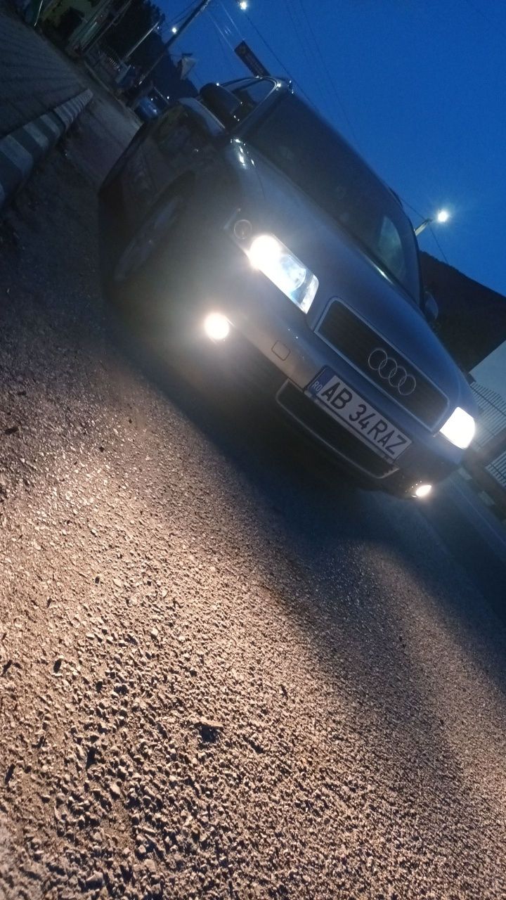 Vând audi a4 b6 motor 1,9tdi
