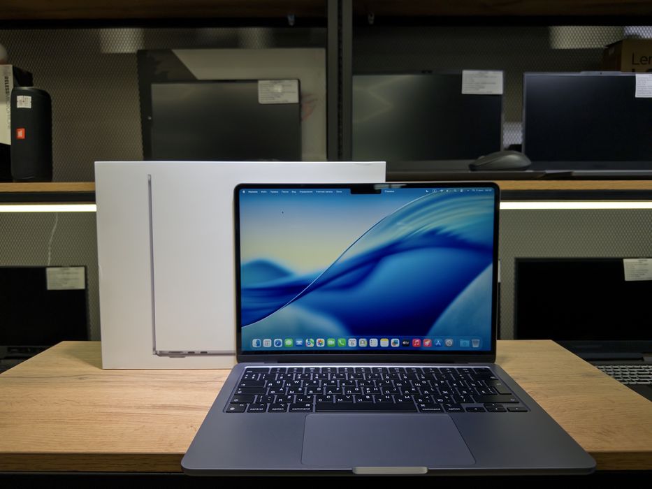 MacBook Air 13" M2, 2022, 8/256 GB, Space Gray, 10624/A10