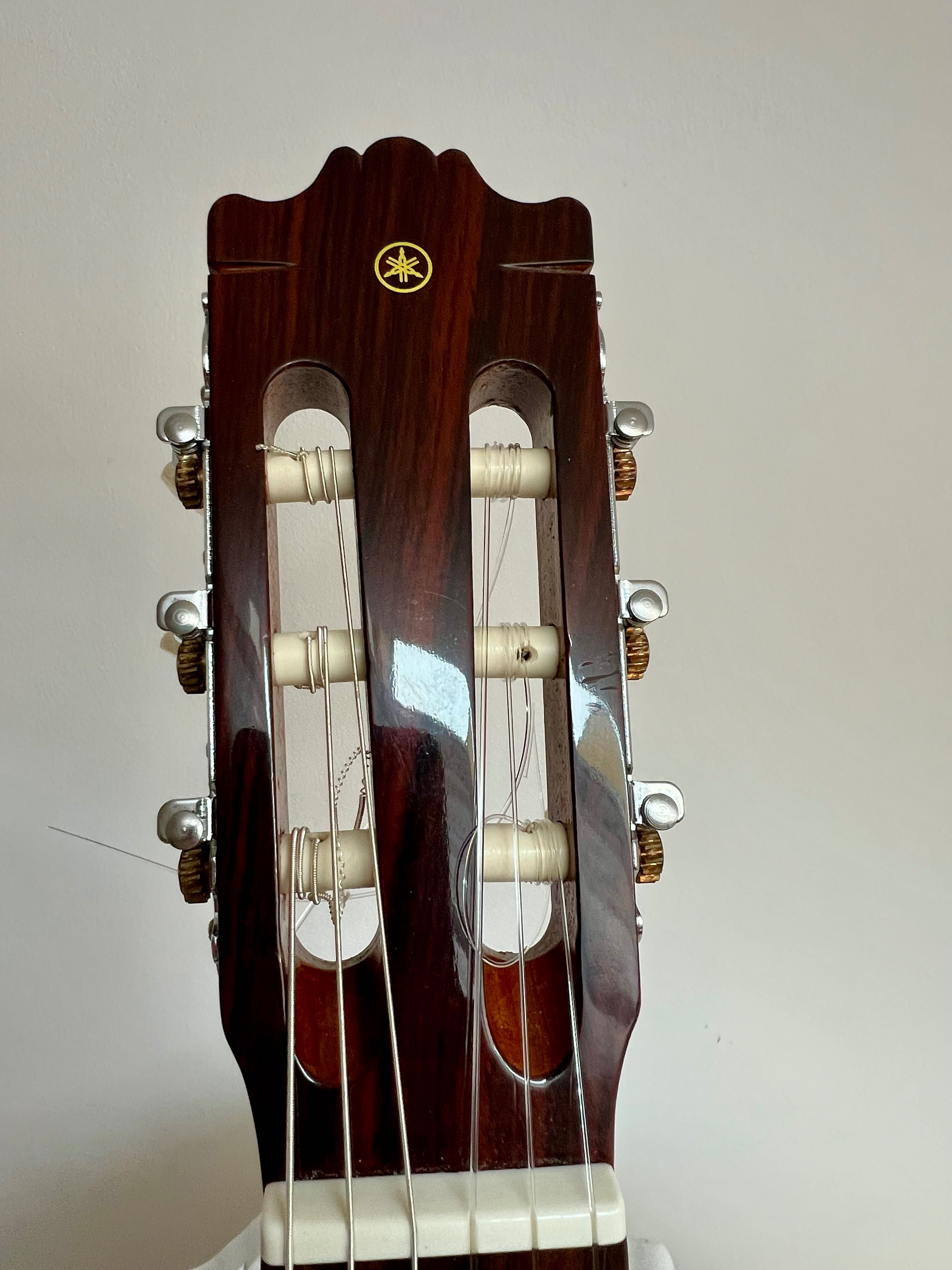 Класическа акустична китара Ямаха G-230