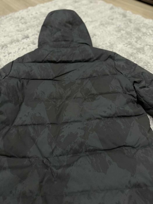 Мъжко яке чисто ново