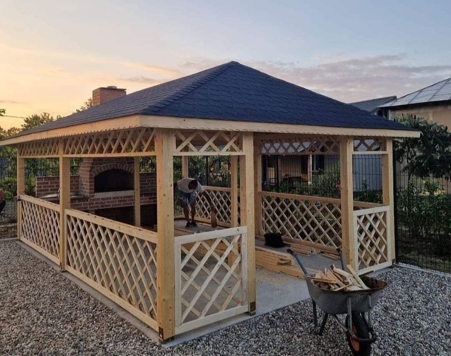 Vând foișoare de gradina