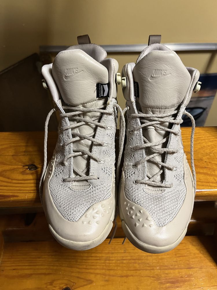 Дамски маратонки Nike