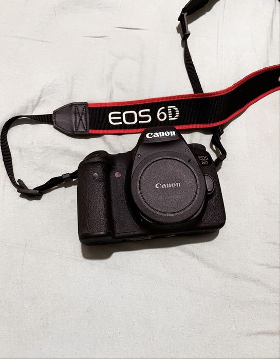 Canon EOS 6D Aparat Foto DSLR Full Frame 20MP Body