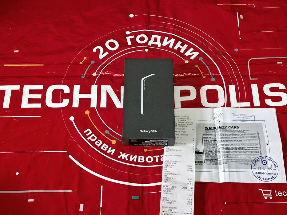 КАТО НОВ 512GB Samsung S25 Plus Гаранция Технополис 2027 S25+ Silver