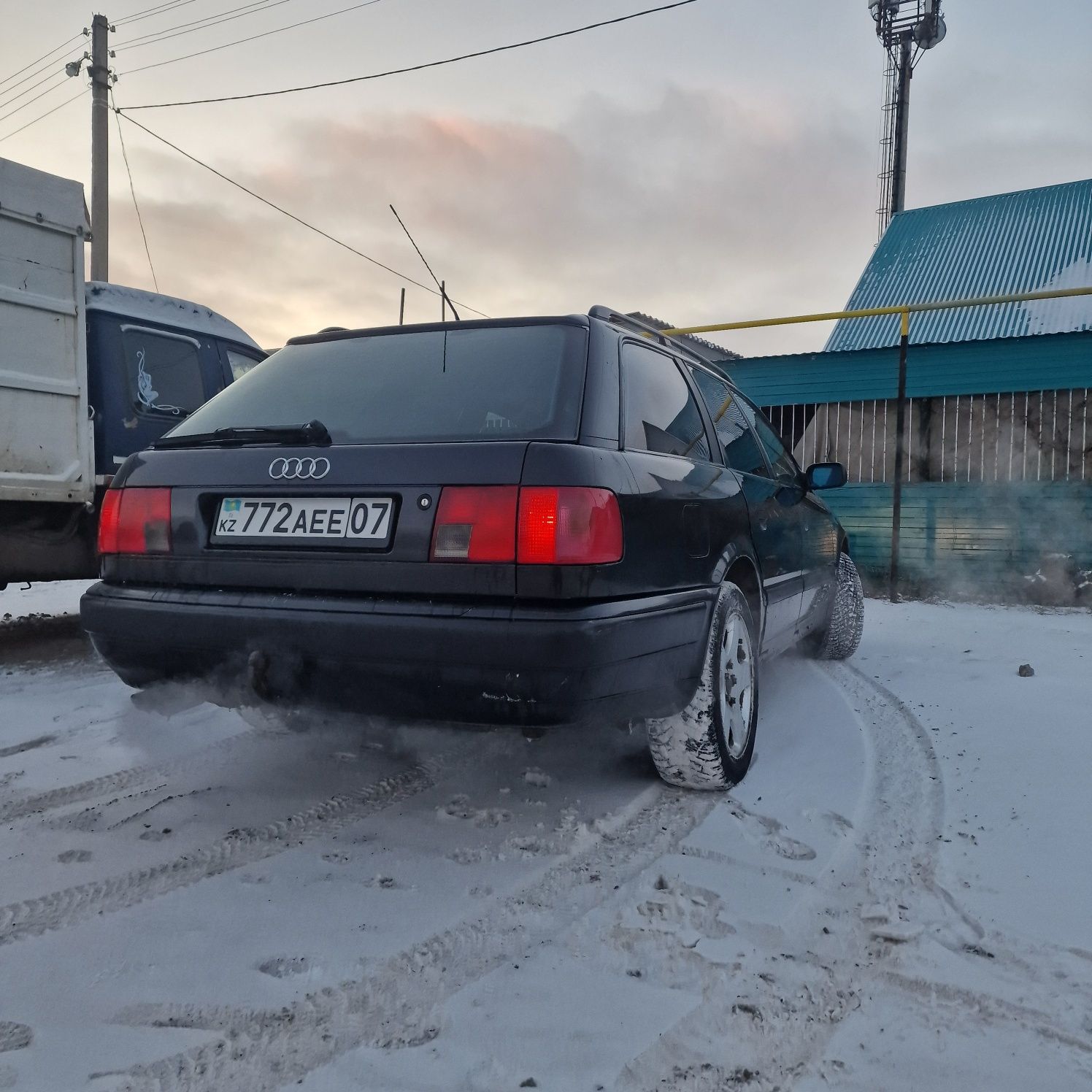 Ауди Audi 100 c4 quattro