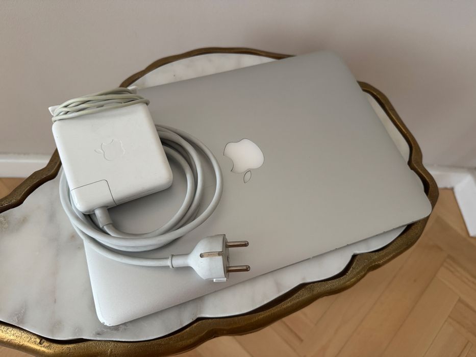 Macbook Pro 2015 13inch 16gb