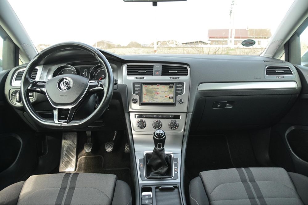 Volkswagen Golf VII 1.6Tdi 110Cp—2016-Euro6-Confortline-Jante-Carlig-